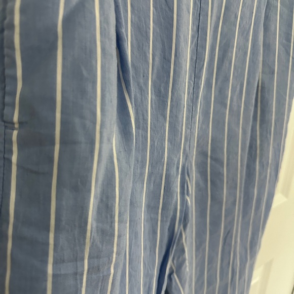 Vince Pleated Striped Woven Wide-Leg Pants - Picture 9 of 9